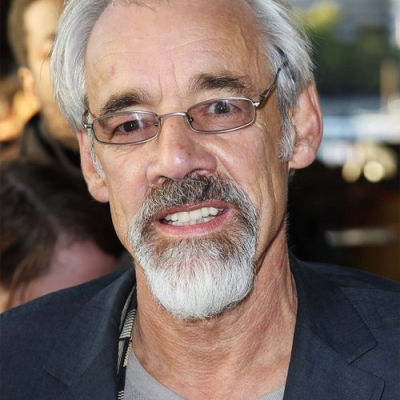 roger-lloyd-pack